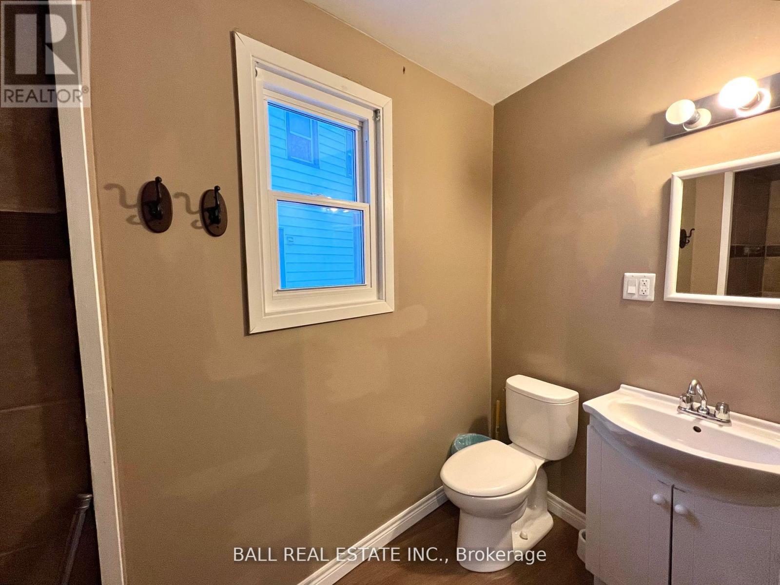 134 Water Street, Selwyn, Ontario  K0L 2H0 - Photo 21 - X12471361