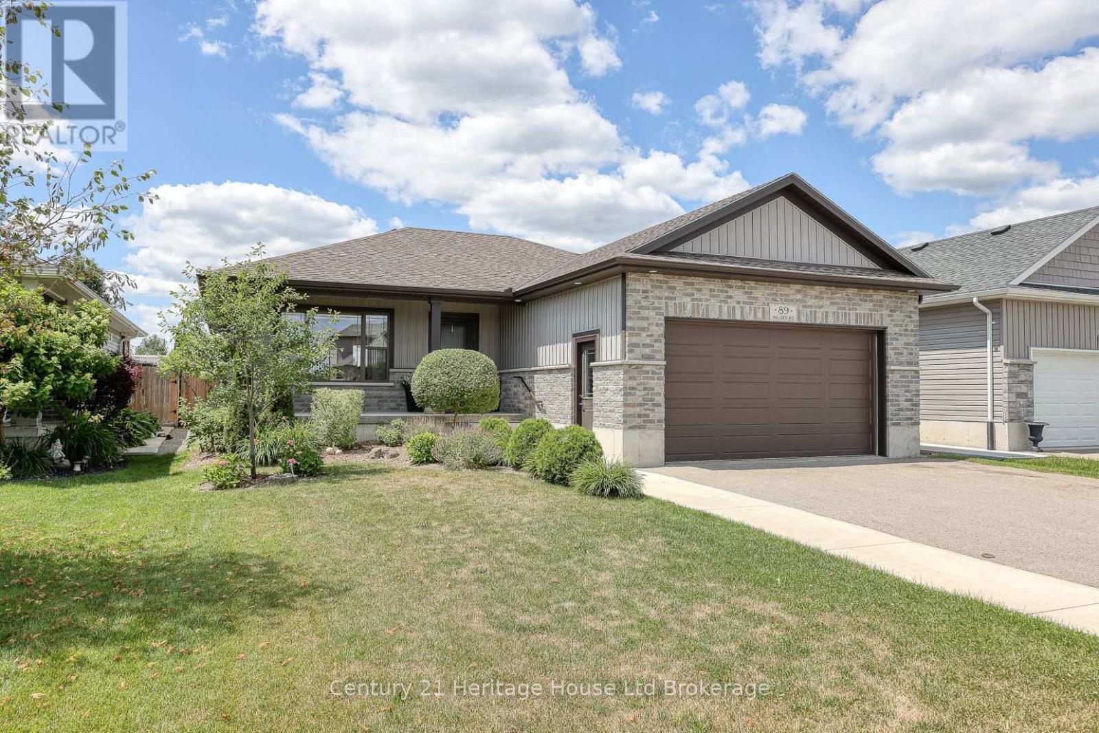 89 Walker Road, Ingersoll, Ontario  N5C 0A6 - Photo 1 - X12476521