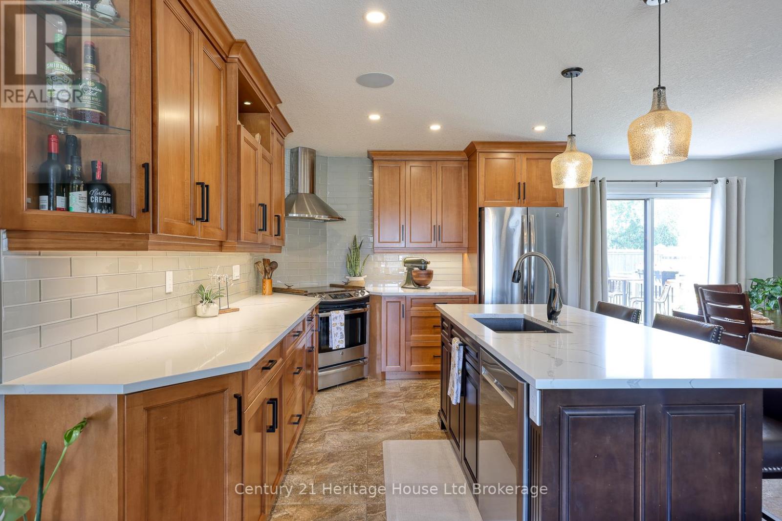89 Walker Road, Ingersoll, Ontario  N5C 0A6 - Photo 15 - X12476521