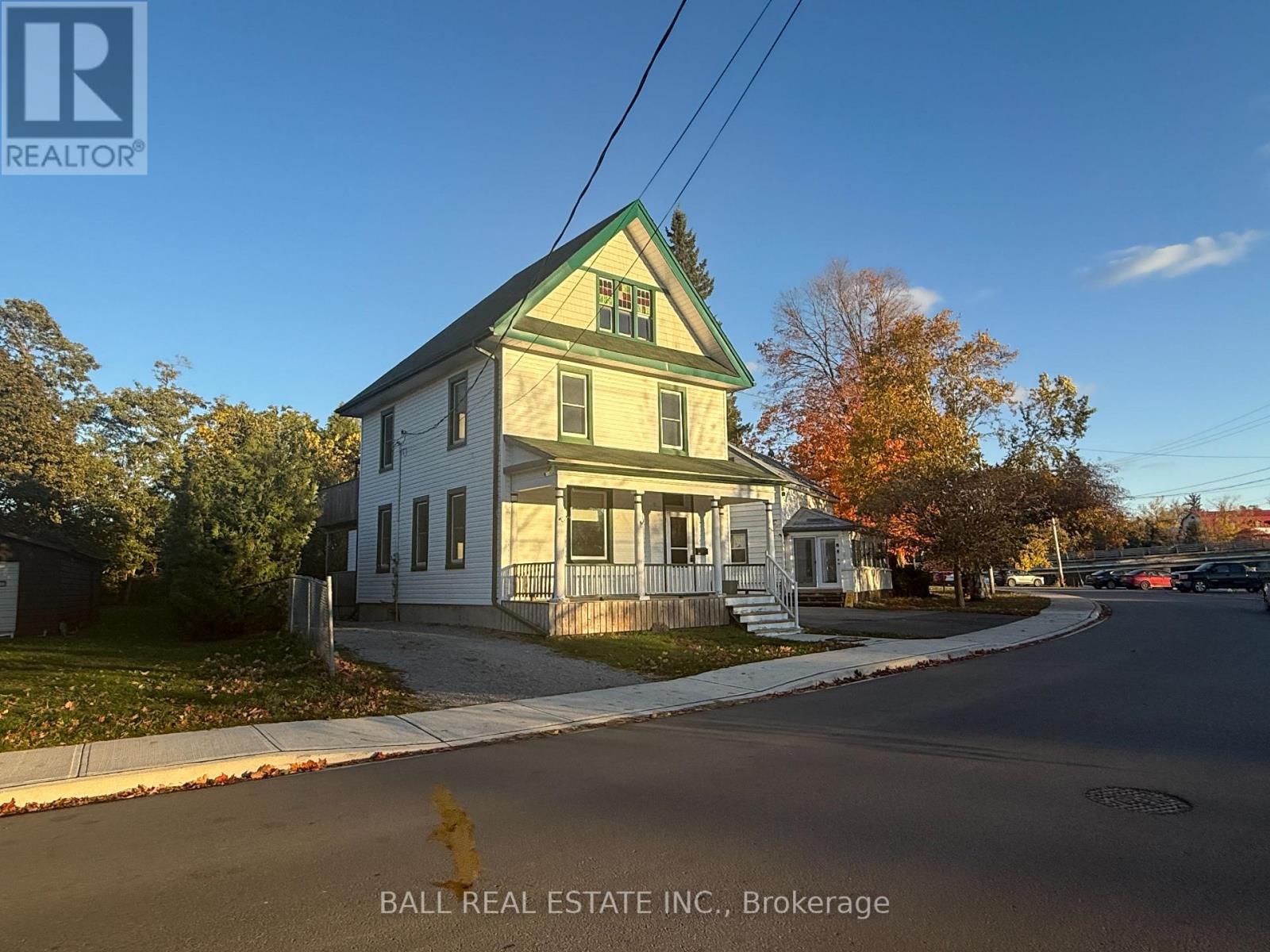 134 Water Street, Selwyn, Ontario  K0L 2H0 - Photo 3 - X12471361