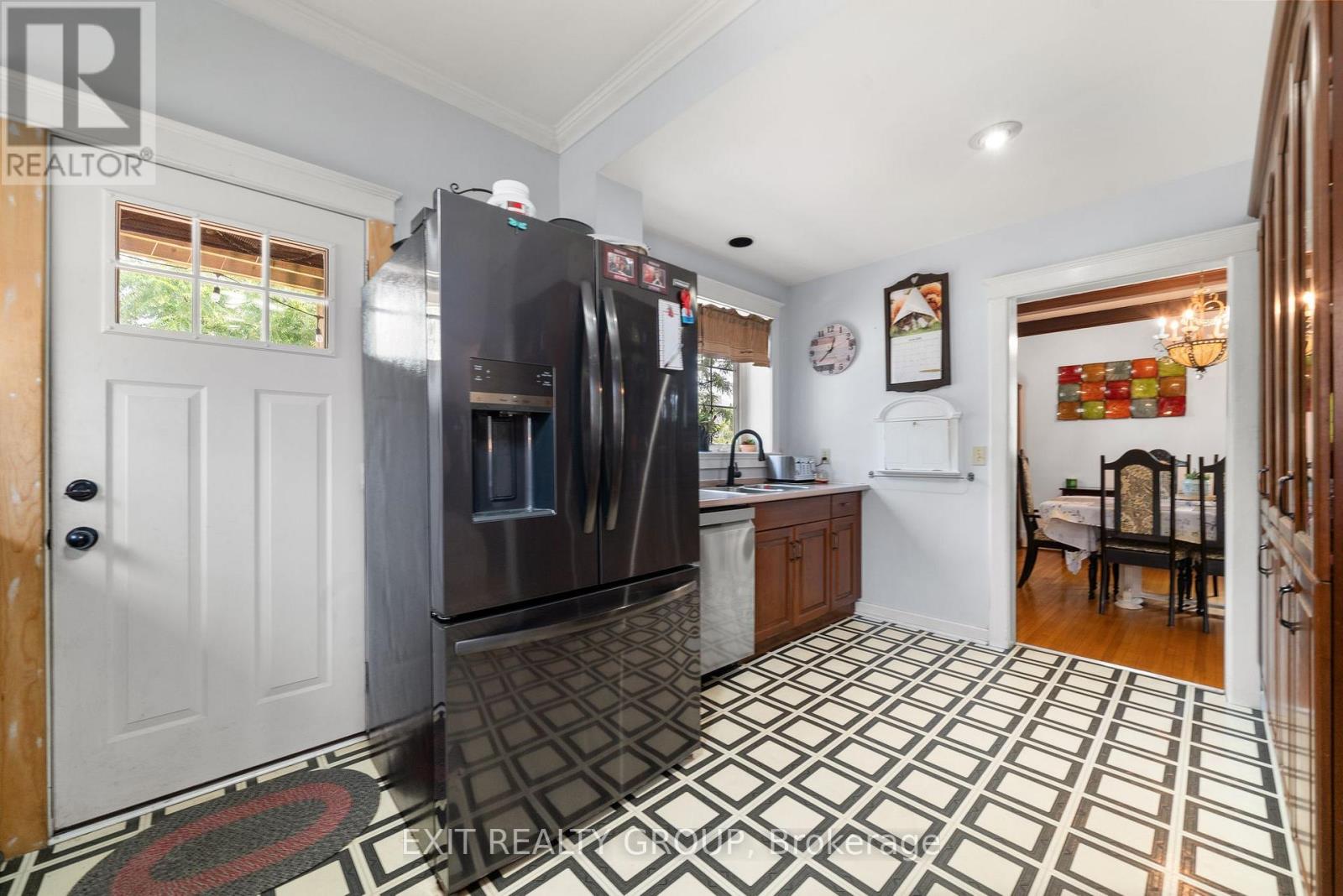 219 East Street, Greater Napanee, Ontario  K7R 1T2 - Photo 8 - X12476401