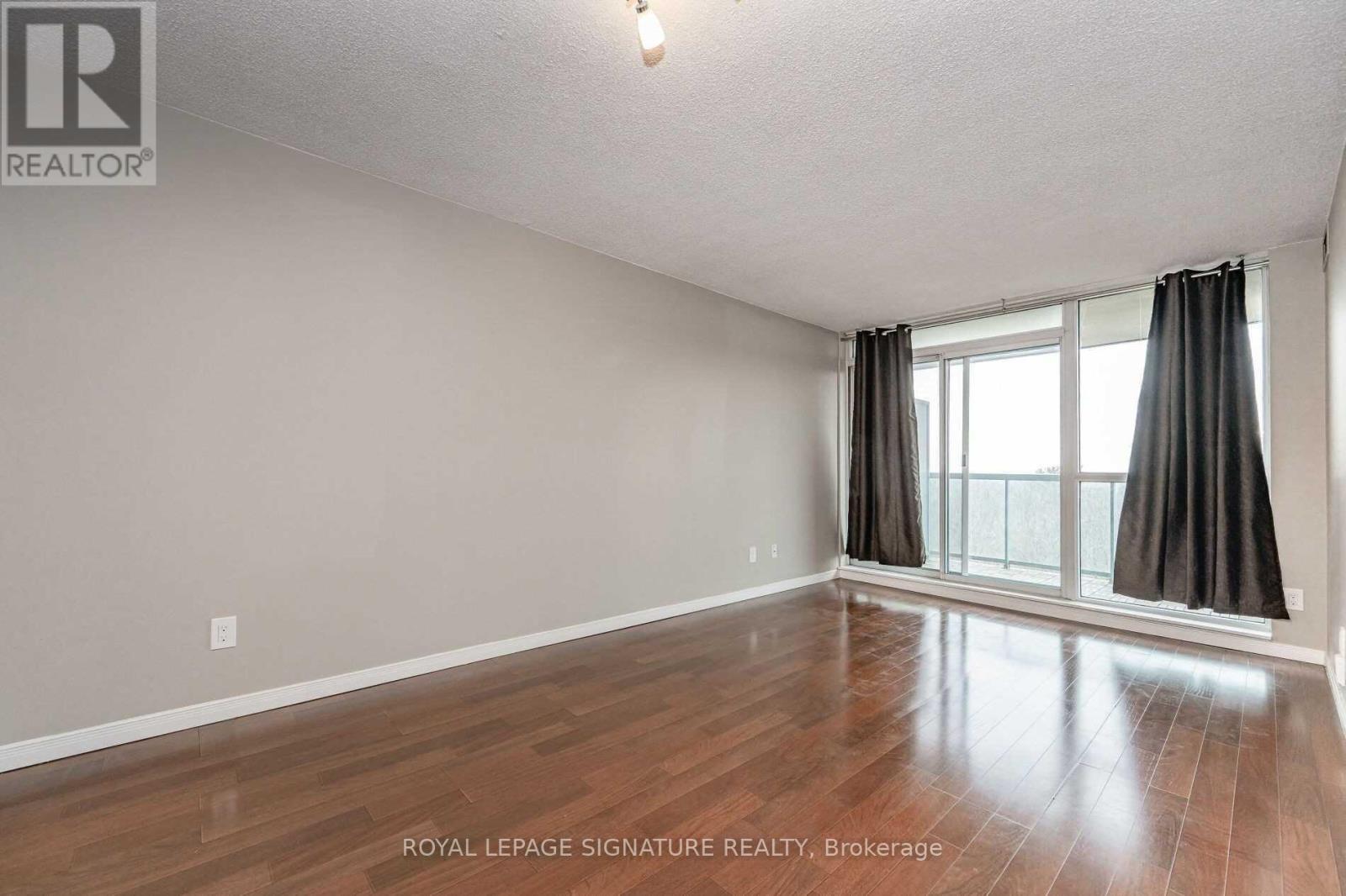 1013 - 2565 Erin Centre Boulevard, Mississauga, Ontario  L5M 6Z8 - Photo 7 - W12476236