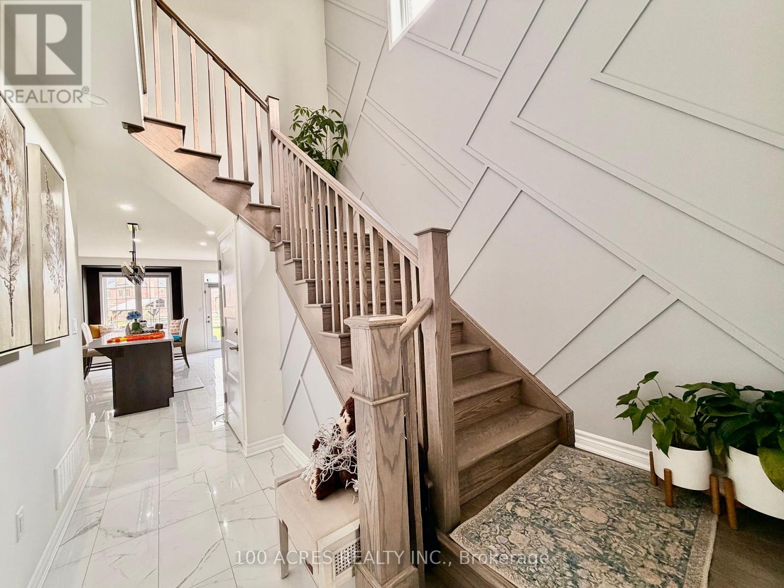 63 Eberly Woods Drive, Caledon, Ontario  L7C 4J3 - Photo 3 - W12476270