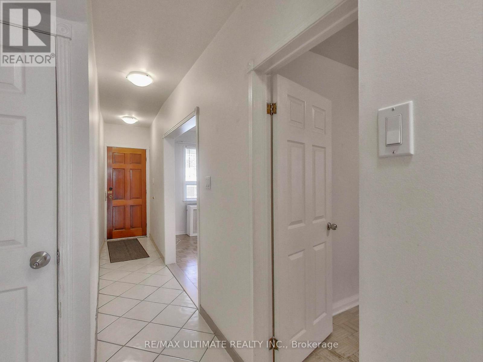 Main - 1652 Dufferin Street, Toronto, Ontario  M6H 3L8 - Photo 3 - W12476277