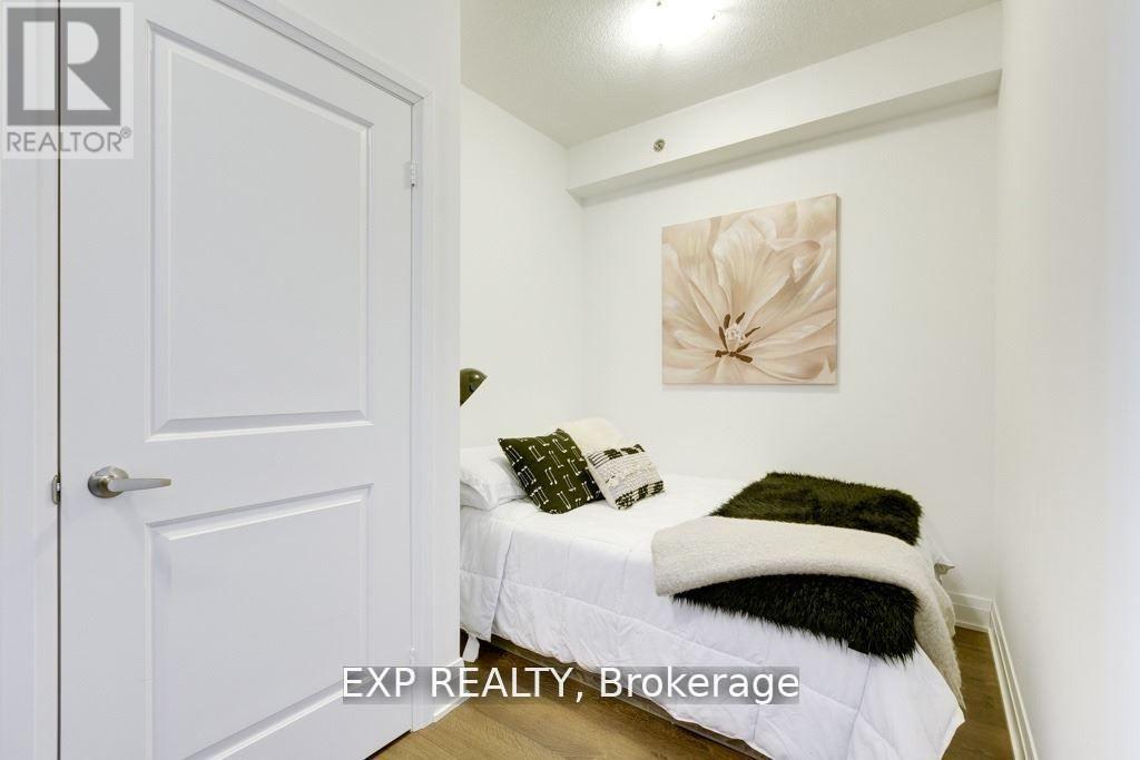 707 - 55 Speers Road, Oakville, Ontario  L6K 0H9 - Photo 8 - W12476284