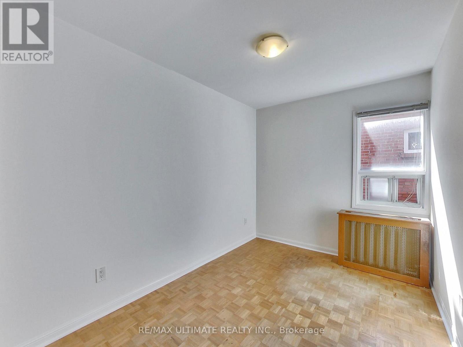 1654 Dufferin Street, Toronto, Ontario  M6H 3L8 - Photo 17 - W12476296