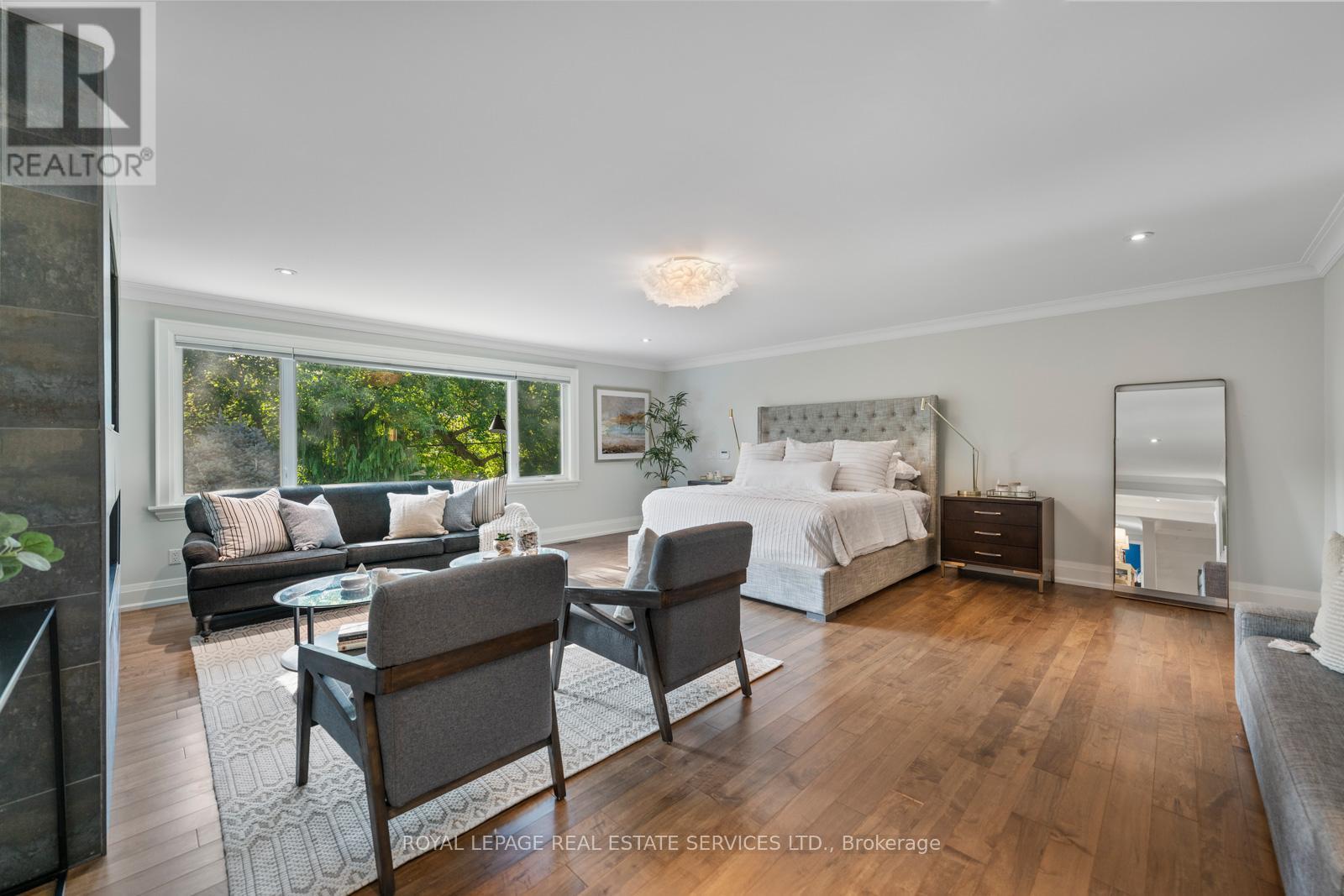 31 Princess Anne Crescent, Toronto, Ontario  M9A 2N9 - Photo 25 - W12476302