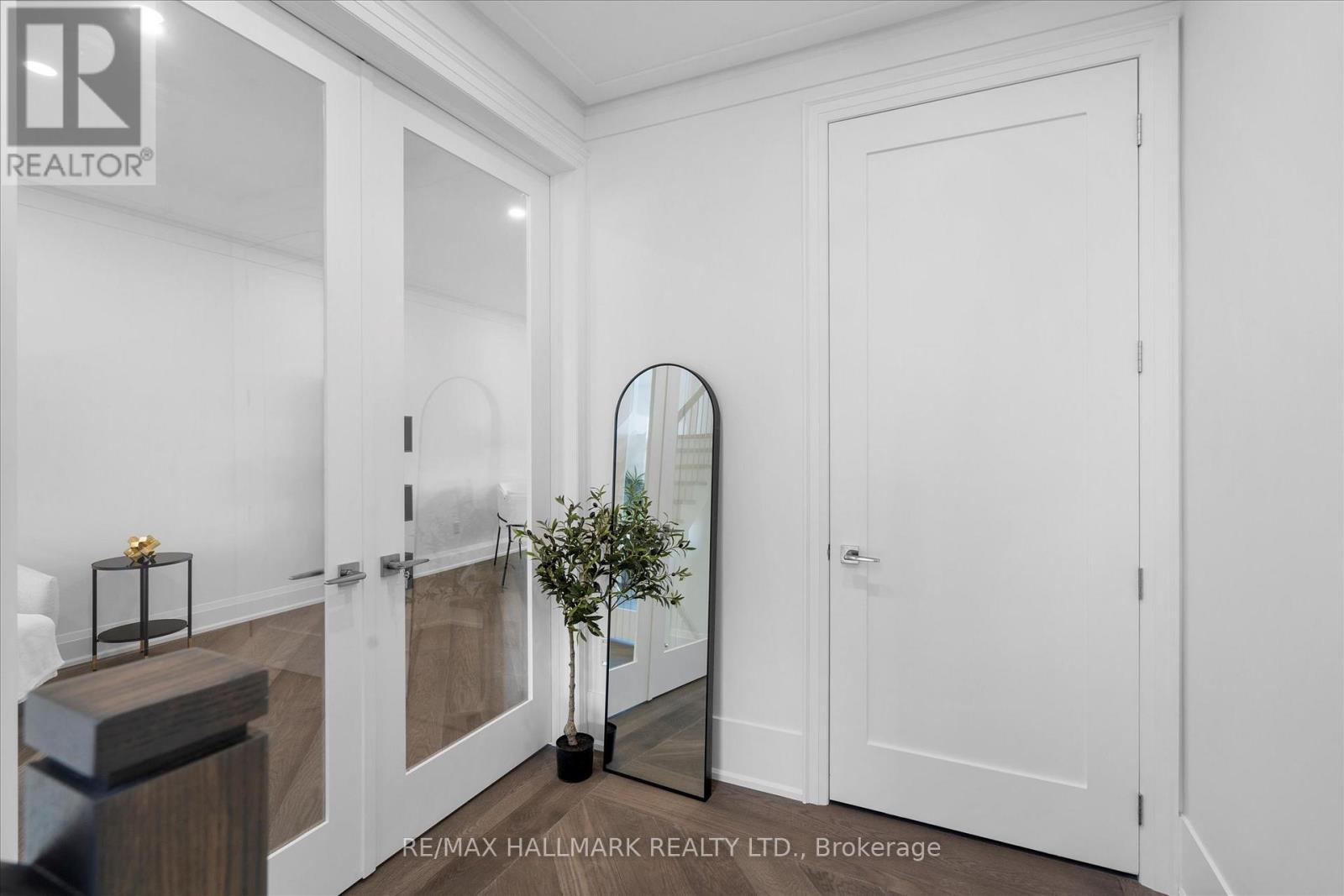 1b - 27 Antonio Court, Toronto, Ontario  M9L 2J7 - Photo 23 - W12476312
