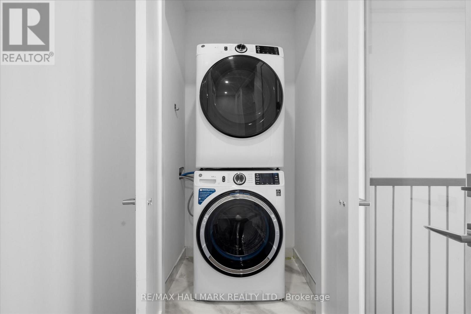 1b - 27 Antonio Court, Toronto, Ontario  M9L 2J7 - Photo 24 - W12476312