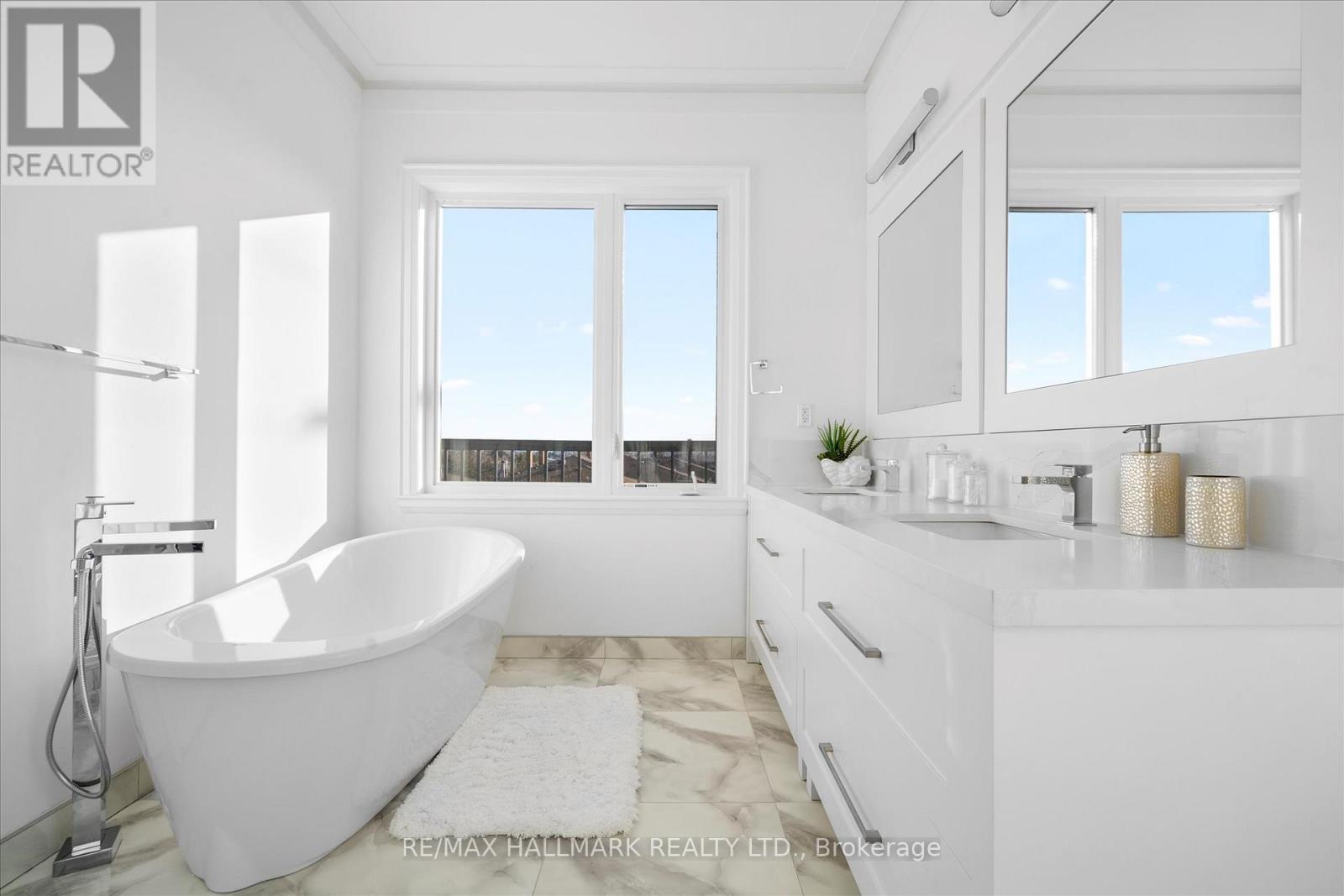 1b - 27 Antonio Court, Toronto, Ontario  M9L 2J7 - Photo 28 - W12476312