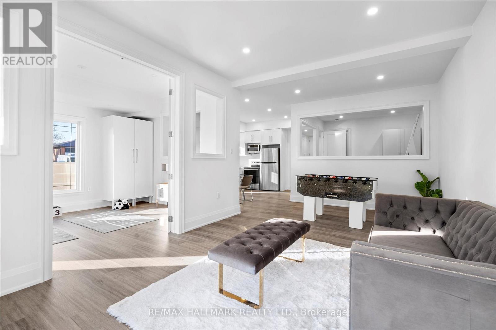 1b - 27 Antonio Court, Toronto, Ontario  M9L 2J7 - Photo 42 - W12476312