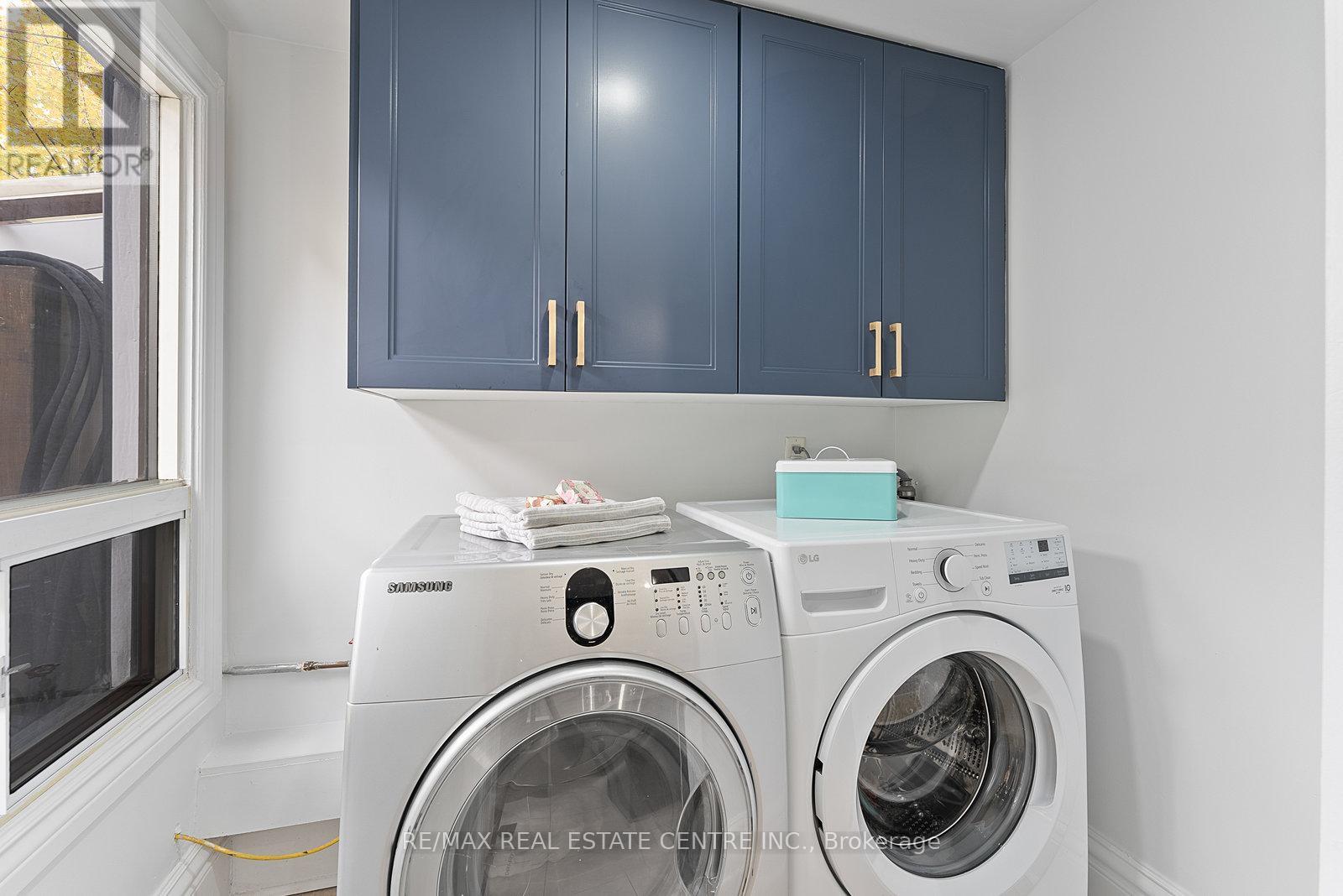 35 Miller Street, Toronto, Ontario  M6N 2Z6 - Photo 17 - W12476322