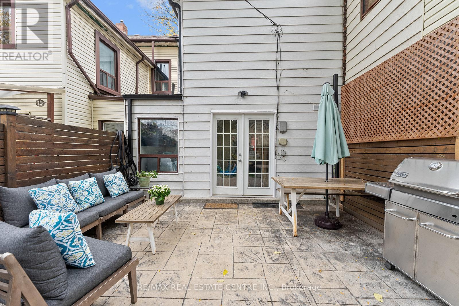 35 Miller Street, Toronto, Ontario  M6N 2Z6 - Photo 39 - W12476322