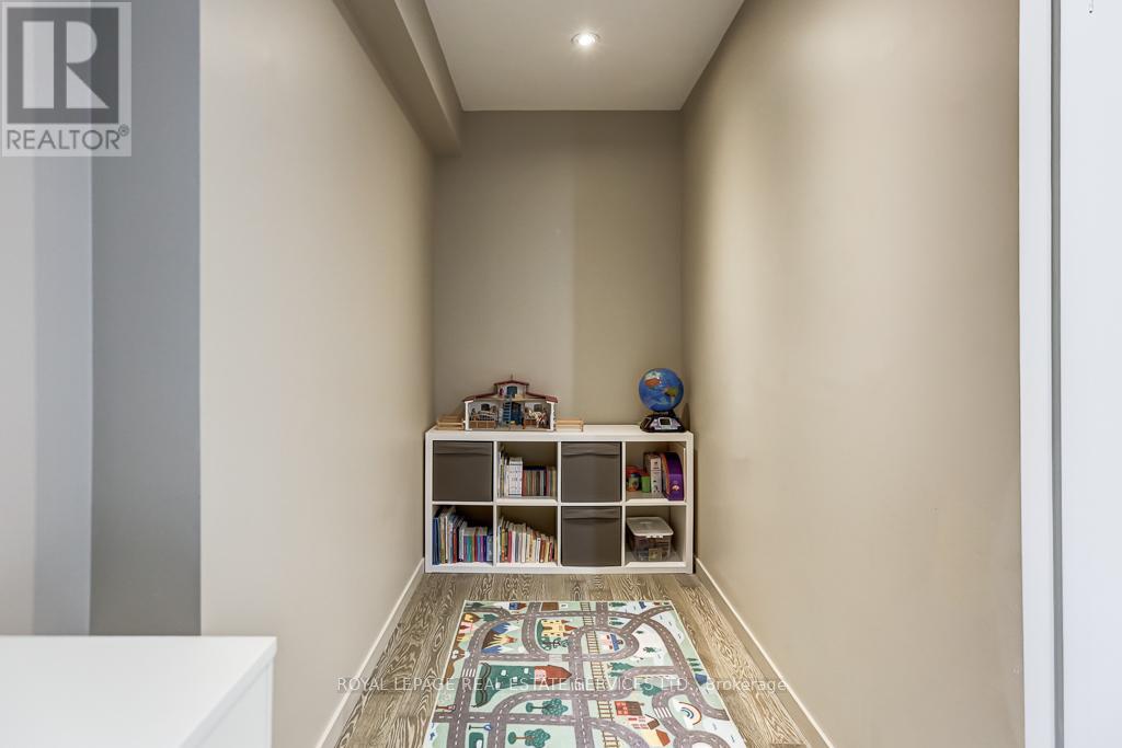 373 - 383 Sorauren Avenue, Toronto, Ontario  M6R 0A4 - Photo 16 - W12476333