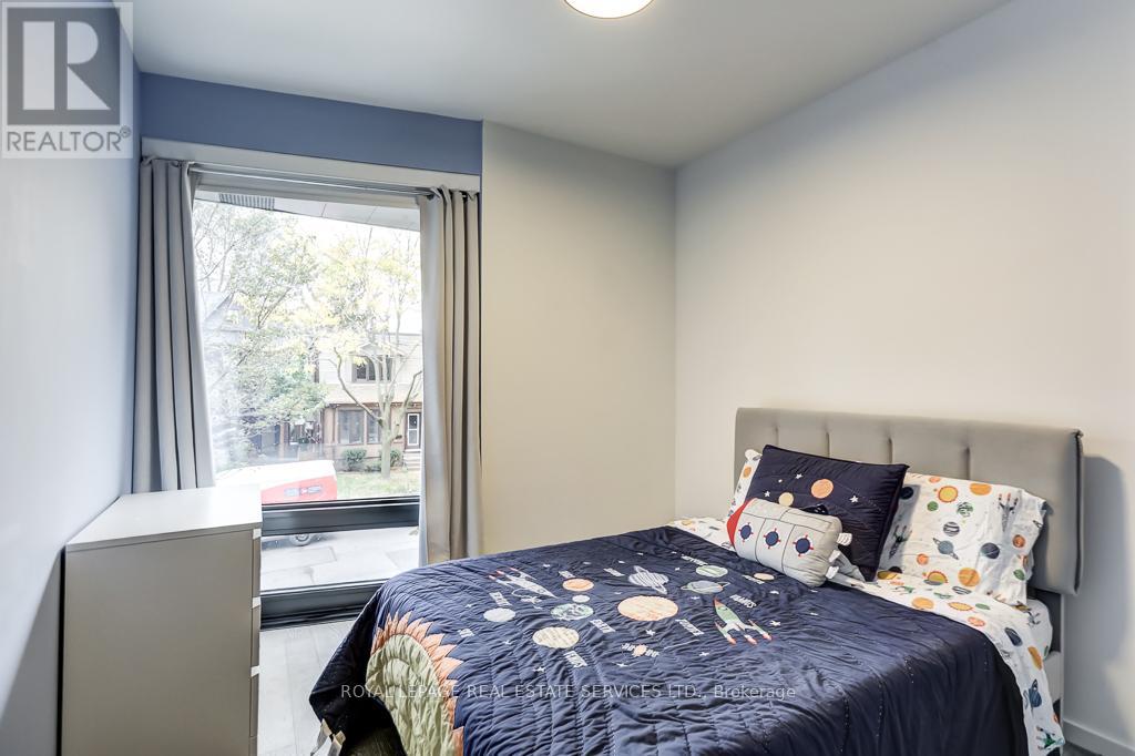 373 - 383 Sorauren Avenue, Toronto, Ontario  M6R 0A4 - Photo 17 - W12476333