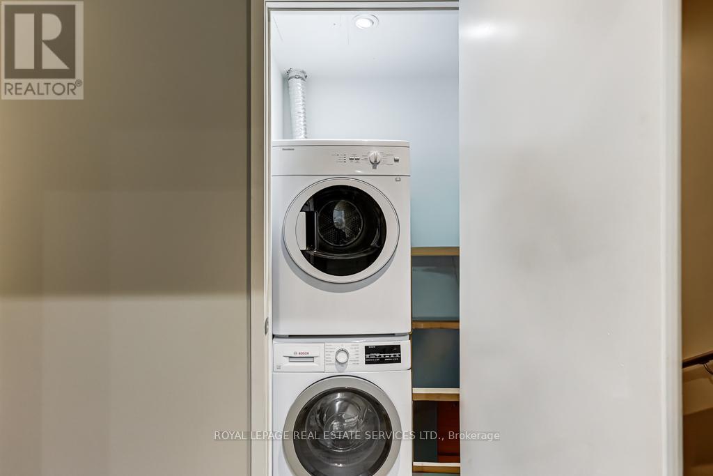 373 - 383 Sorauren Avenue, Toronto, Ontario  M6R 0A4 - Photo 19 - W12476333