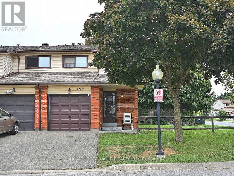 119 - 120 Collins Crescent, Brampton, Ontario  L6V 3N1 - Photo 4 - W12476334