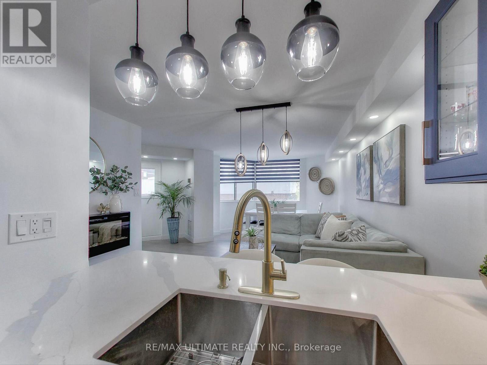 210 - 234 Albion Road, Toronto, Ontario  M9W 6A5 - Photo 14 - W12476350