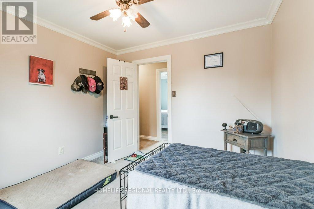 2557 Brasilia Circle, Mississauga, Ontario  L5N 2E9 - Photo 25 - W12476367