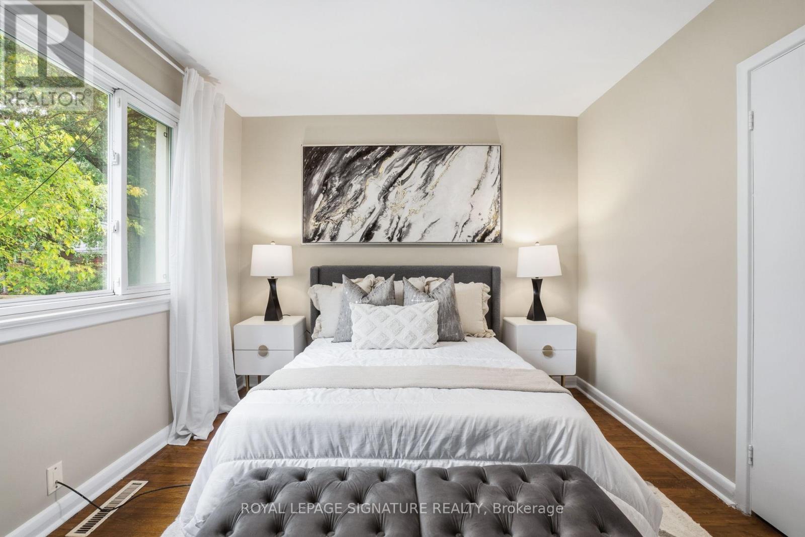 68 Genthorn Avenue, Toronto, Ontario  M9W 2S9 - Photo 22 - W12476368