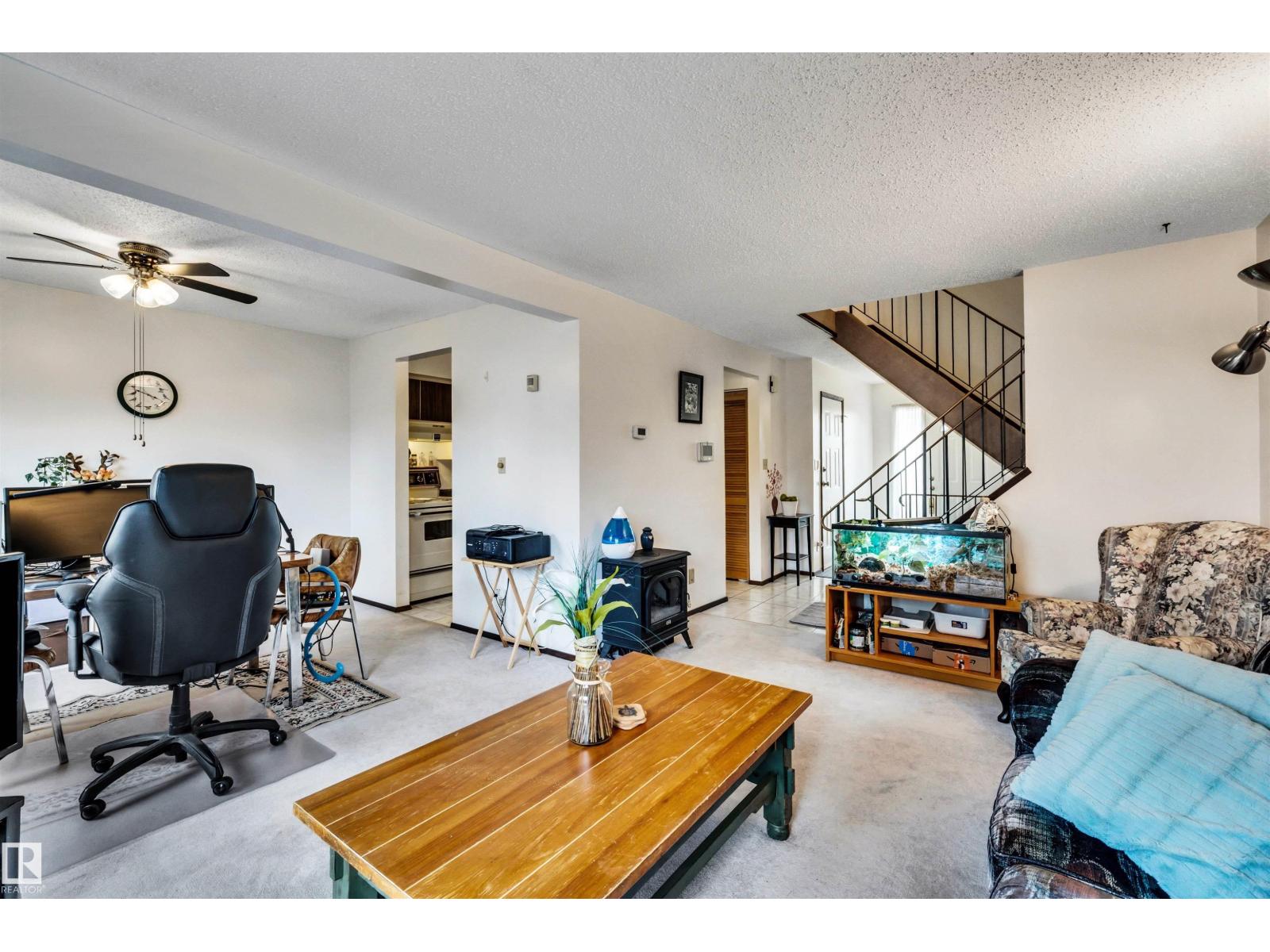 3314 130a Av Nw, Edmonton, Alberta  T5A 3K3 - Photo 3 - E4463061