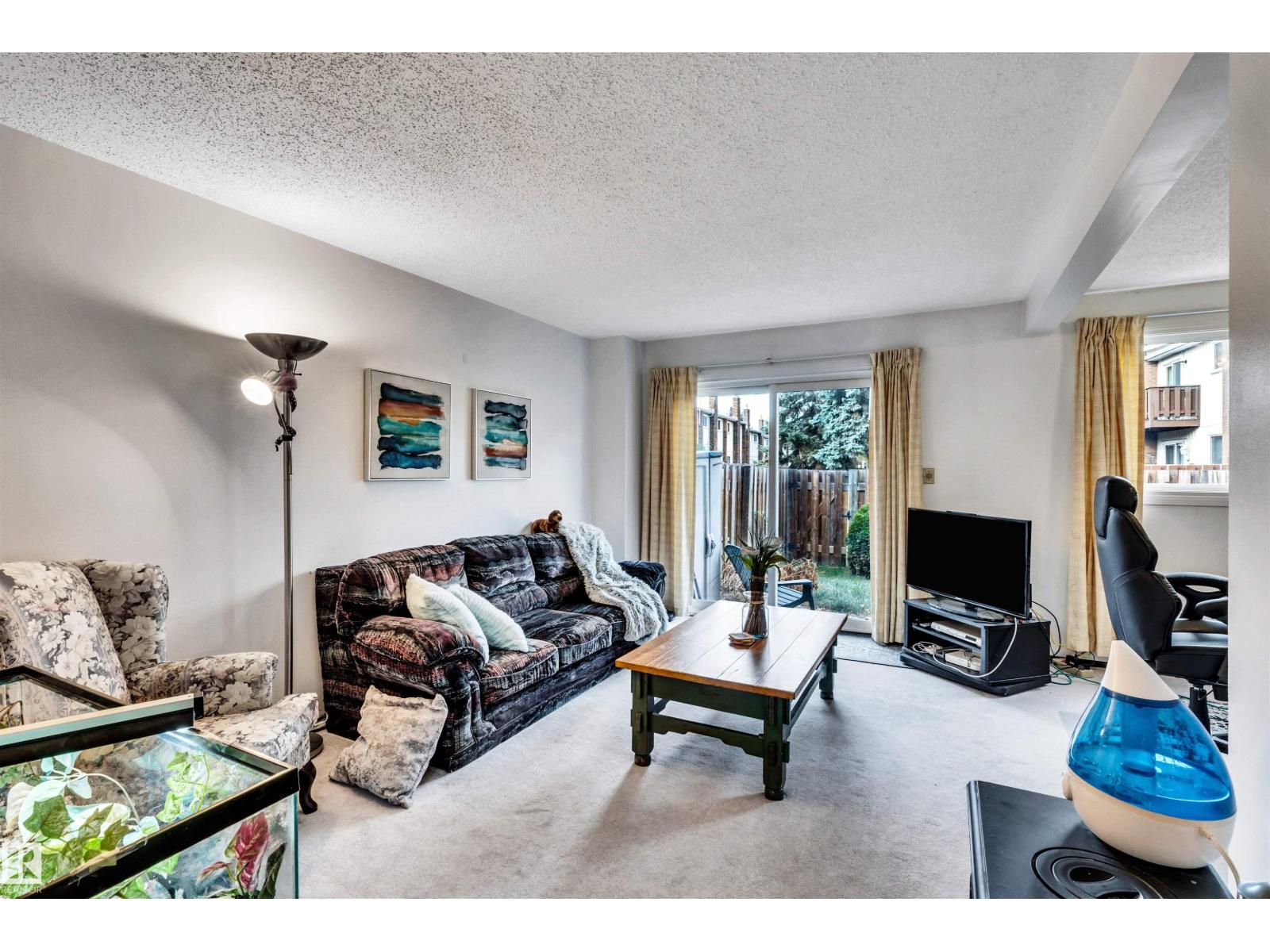 3314 130a Av Nw, Edmonton, Alberta  T5A 3K3 - Photo 2 - E4463061