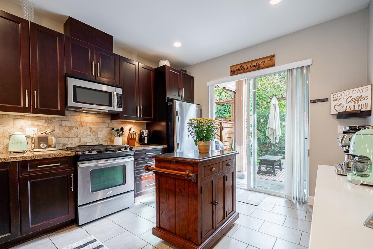 83 2979 156 Street, Surrey, British Columbia  V3Z 8V8 - Photo 7 - R3057085