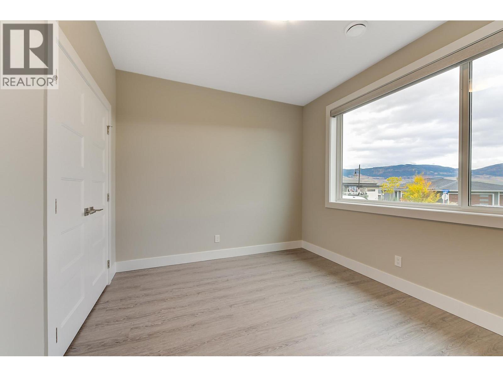 788 Acadia Street Kelowna Photo 24