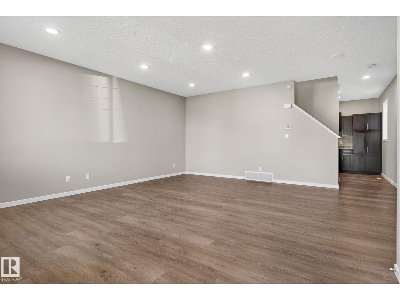 21 Sierra Wd, Fort Saskatchewan, Alberta  T8L 0T3 - Photo 4 - E4463071