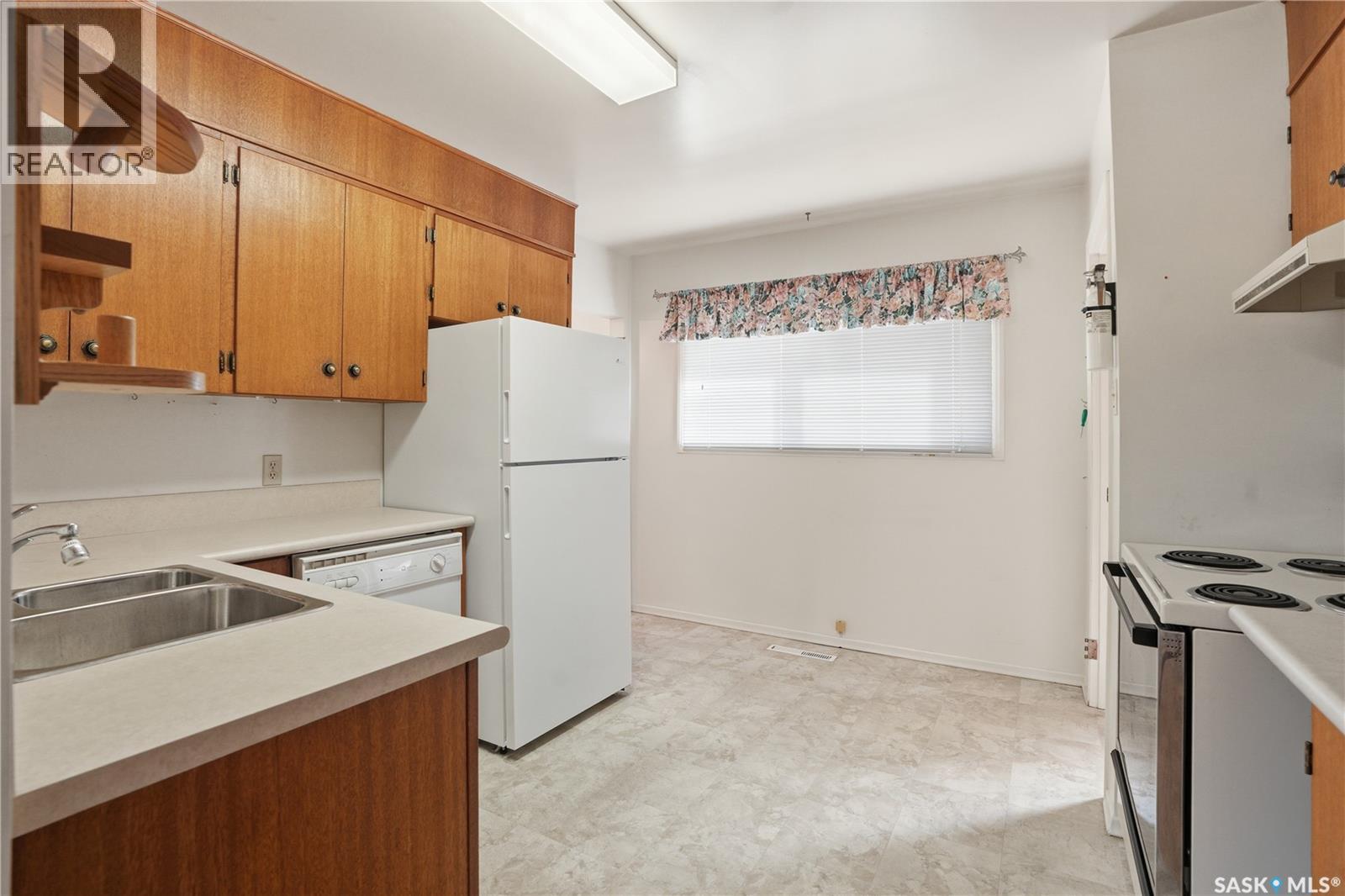 44 Mills Crescent, Saskatoon, Saskatchewan  S7J 0M7 - Photo 10 - SK021484