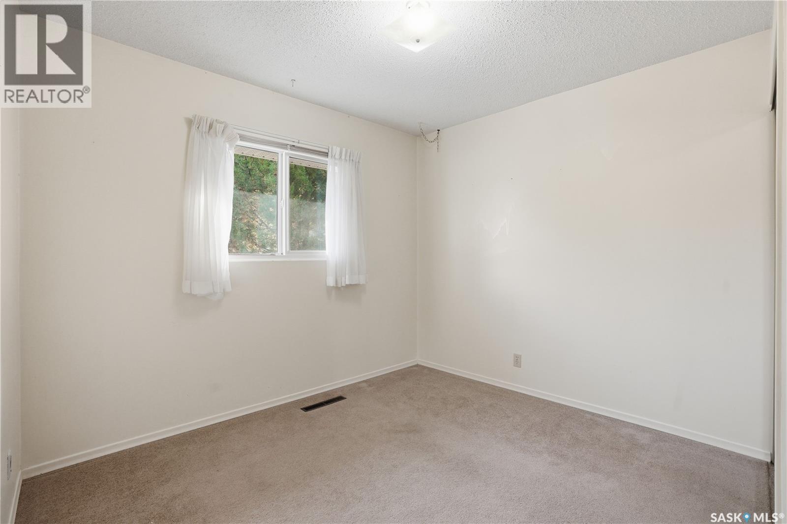 44 Mills Crescent, Saskatoon, Saskatchewan  S7J 0M7 - Photo 13 - SK021484