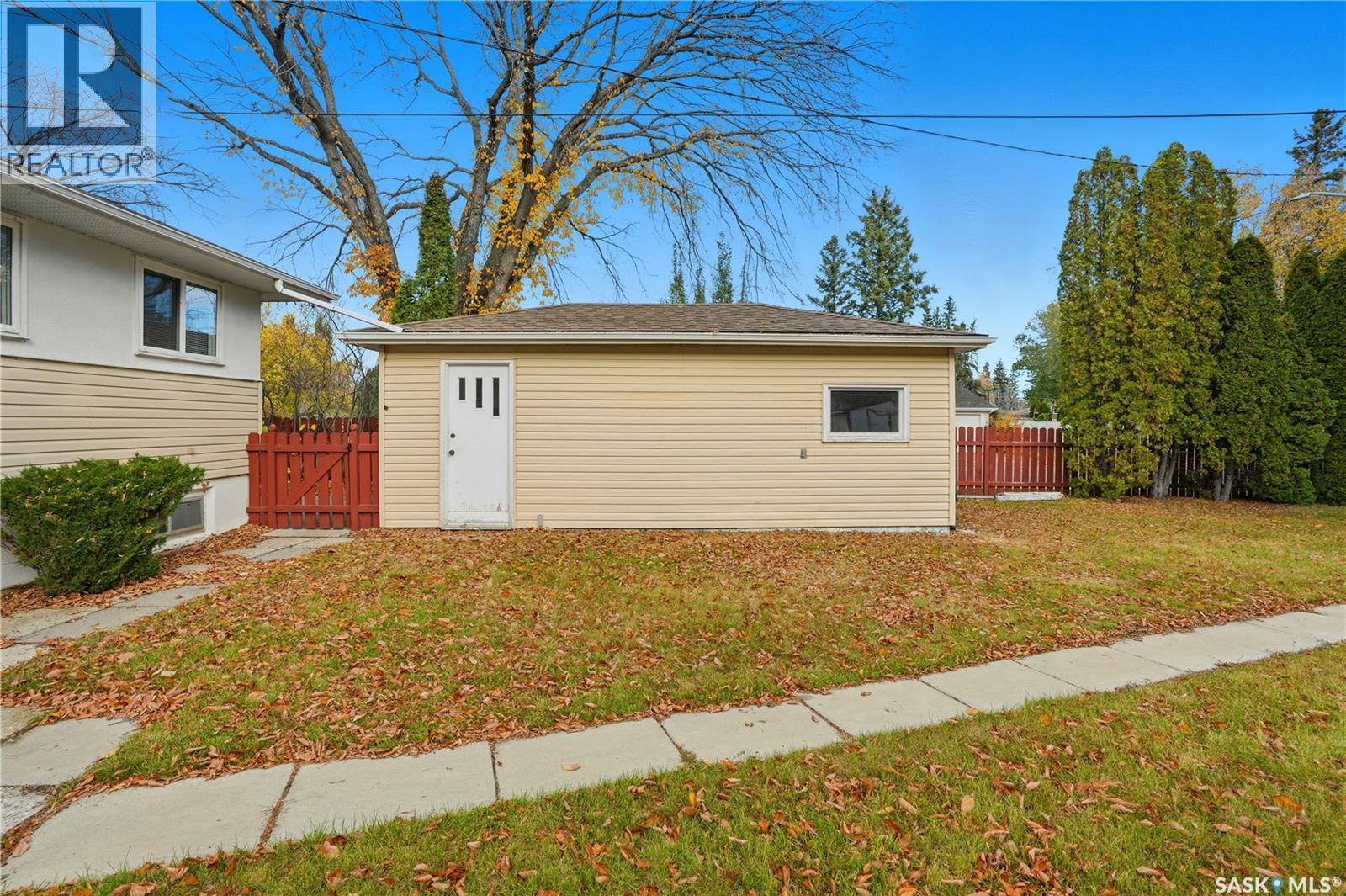 44 Mills Crescent, Saskatoon, Saskatchewan  S7J 0M7 - Photo 39 - SK021484