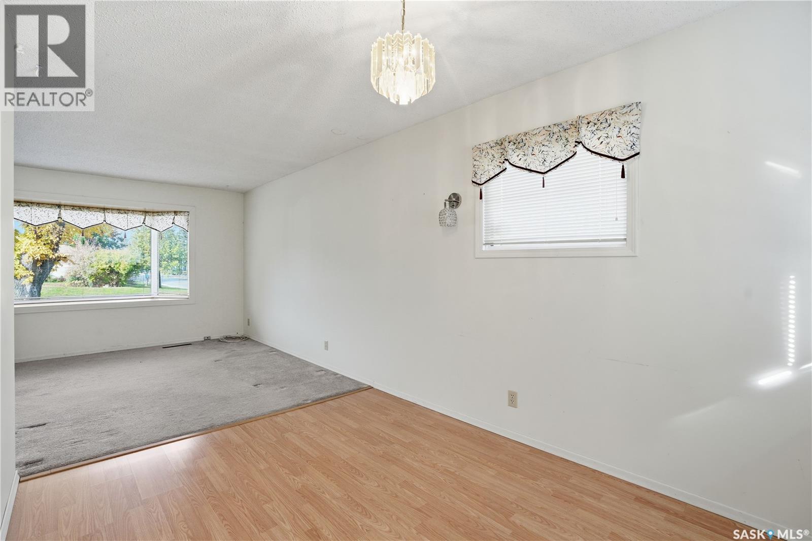 44 Mills Crescent, Saskatoon, Saskatchewan  S7J 0M7 - Photo 8 - SK021484