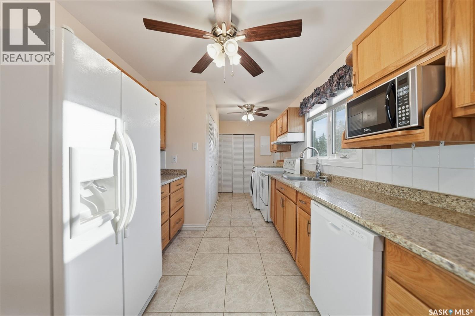 915 X Avenue N, Saskatoon, Saskatchewan  S7L 3K5 - Photo 13 - SK021480