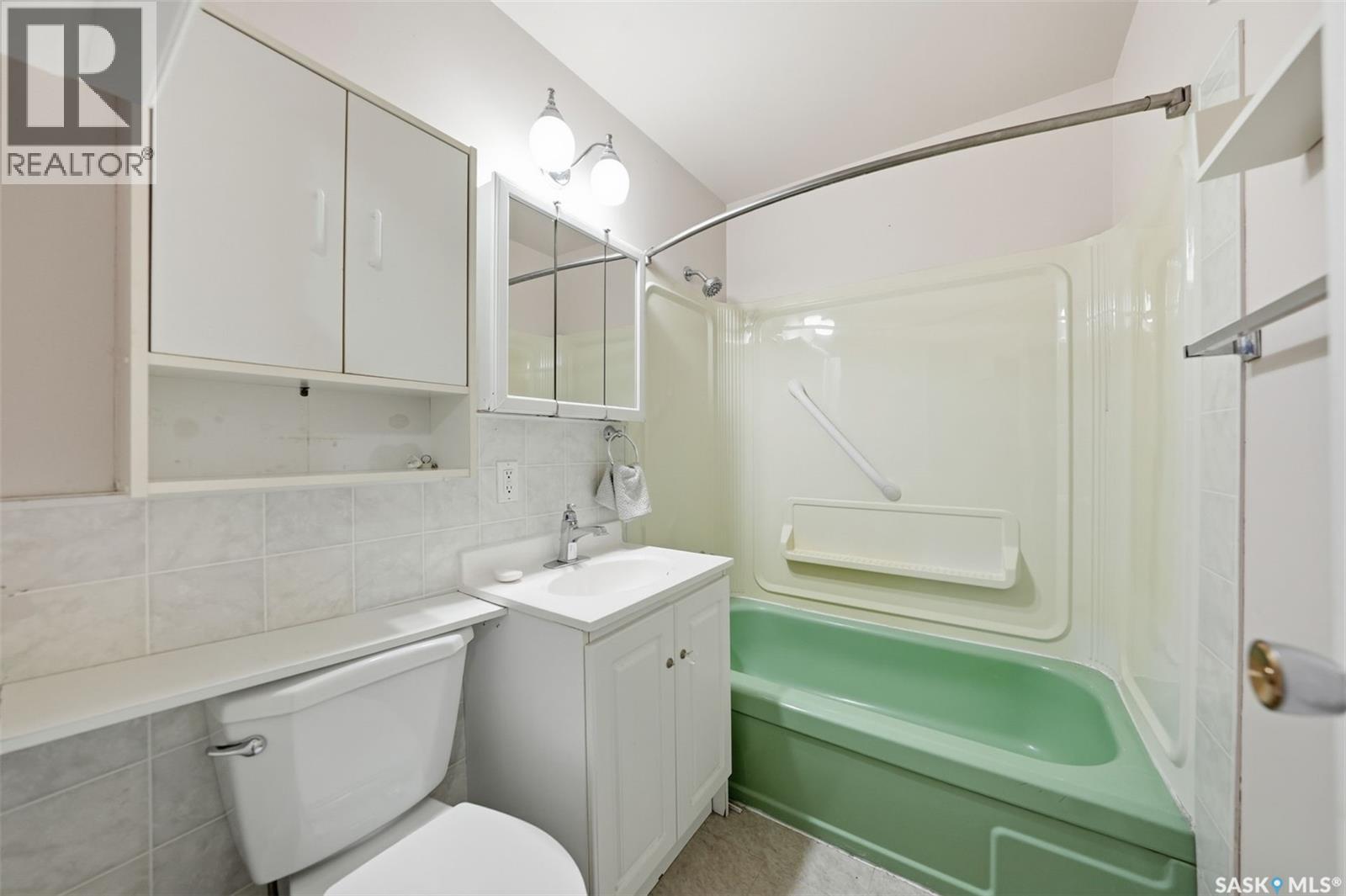 915 X Avenue N, Saskatoon, Saskatchewan  S7L 3K5 - Photo 20 - SK021480