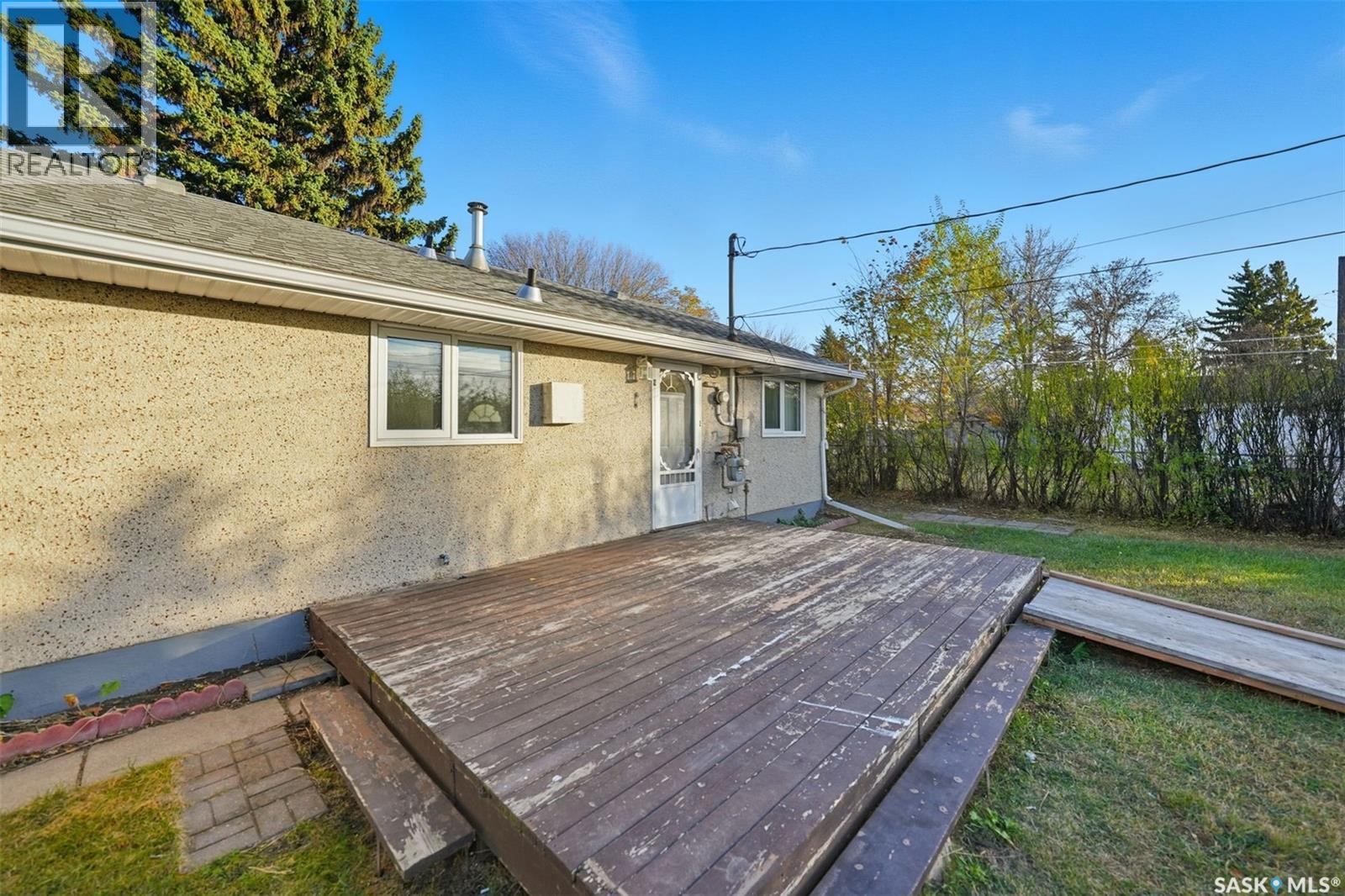 915 X Avenue N, Saskatoon, Saskatchewan  S7L 3K5 - Photo 23 - SK021480