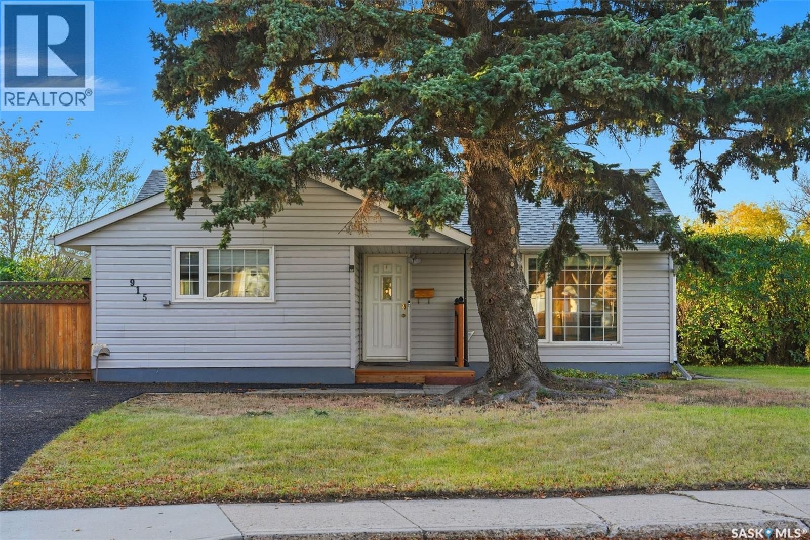 915 X Avenue N, Saskatoon, Saskatchewan  S7L 3K5 - Photo 33 - SK021480