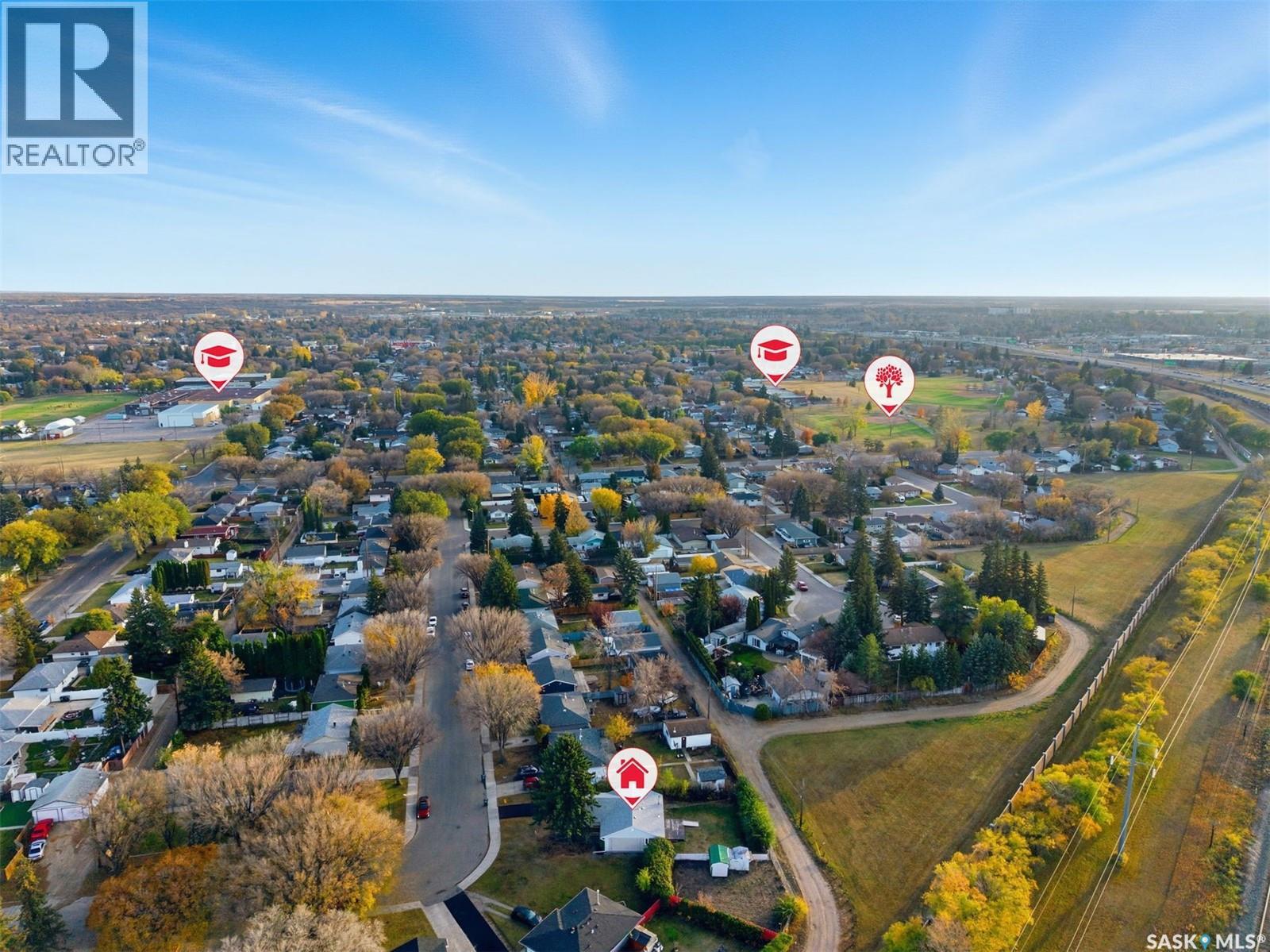 915 X Avenue N, Saskatoon, Saskatchewan  S7L 3K5 - Photo 34 - SK021480