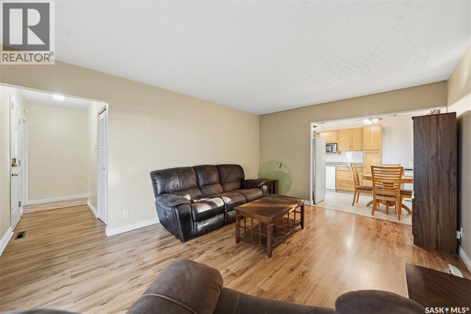915 X Avenue N, Saskatoon, Saskatchewan  S7L 3K5 - Photo 4 - SK021480