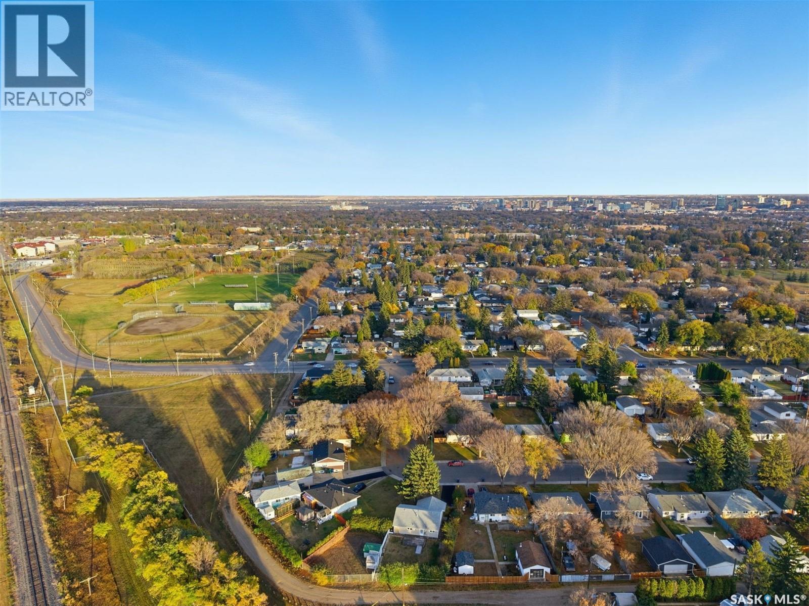 915 X Avenue N, Saskatoon, Saskatchewan  S7L 3K5 - Photo 41 - SK021480