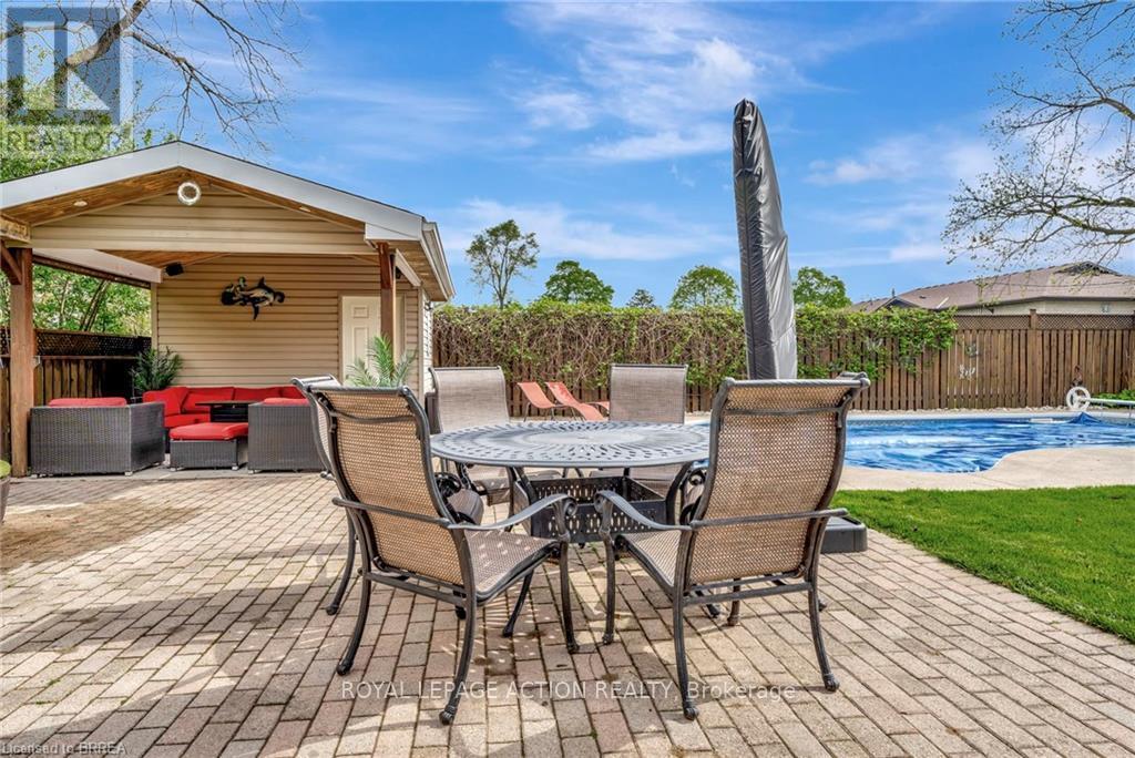 46 Todd Street, Brantford, Ontario  N3R 2P7 - Photo 30 - X12476240