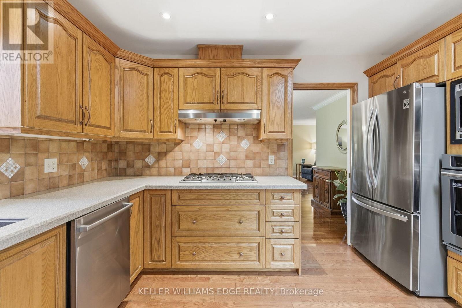 11 Mays Crescent, Hamilton, Ontario  L0R 2H4 - Photo 15 - X12476293