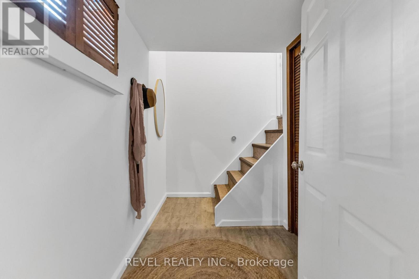 95 Seneca Drive, Hamilton, Ontario  L9G 3B7 - Photo 23 - X12476294