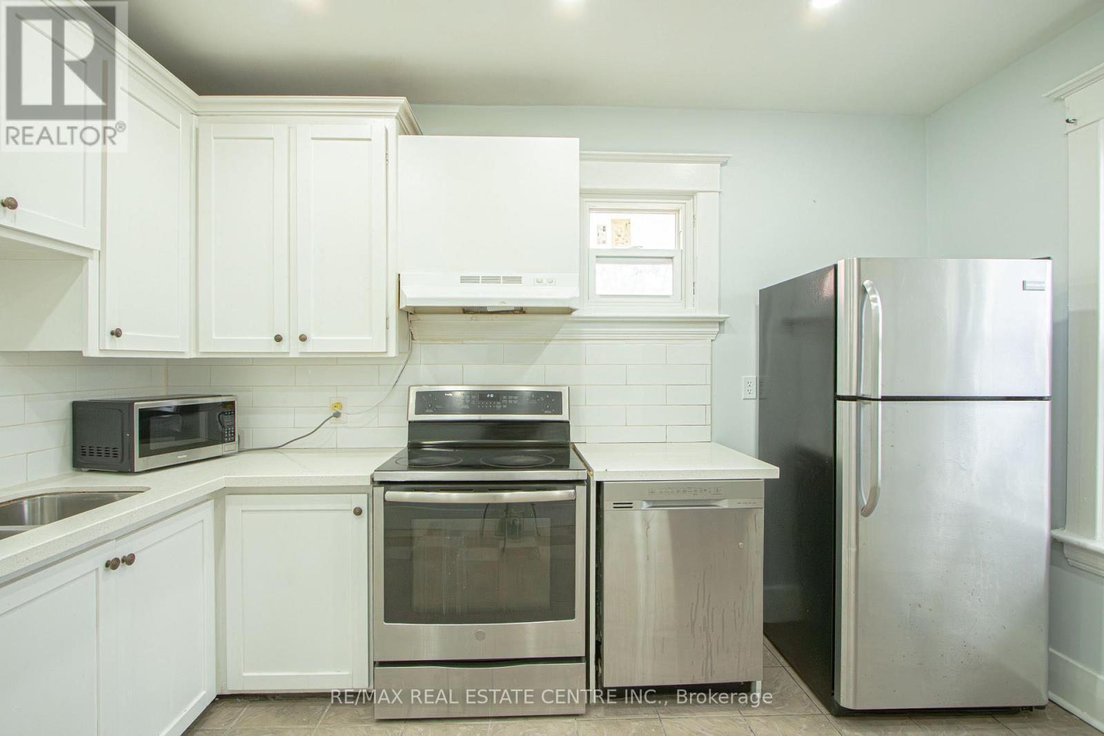 386 Wharncliffe Road S, London South, Ontario  N6J 2M1 - Photo 18 - X12476329