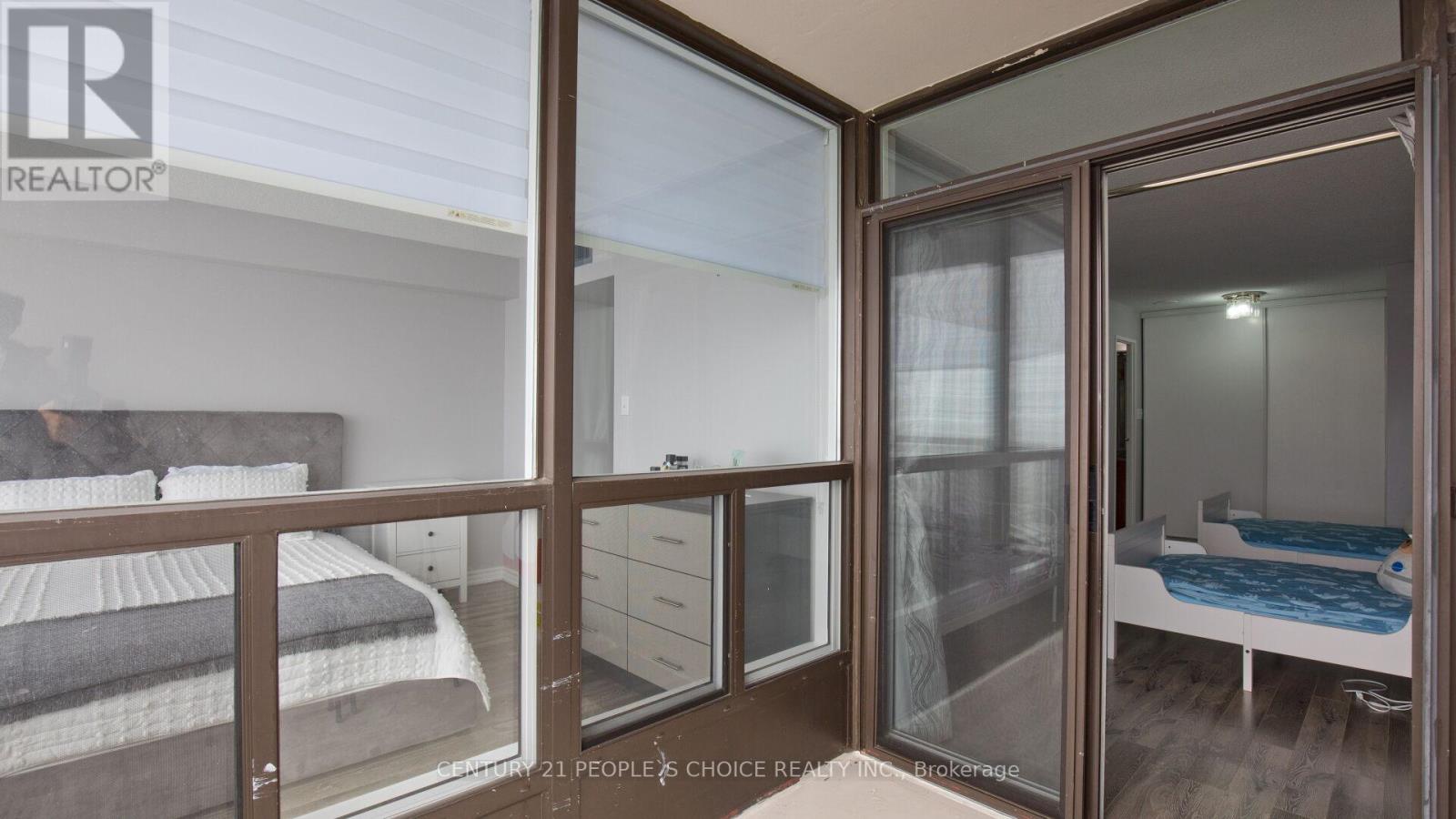 1805 - 3 Rowntree Road, Toronto, Ontario  M9V 5G8 - Photo 35 - W12476380