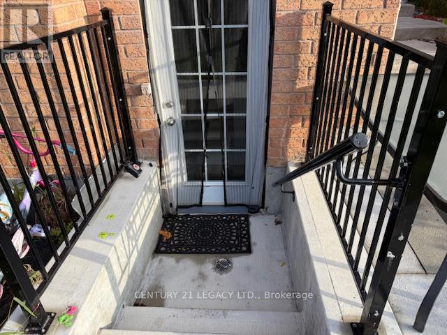 (Basement) - 12 Cobblestone Court, Brampton, Ontario  L6R 2S1 - Photo 5 - W12476392