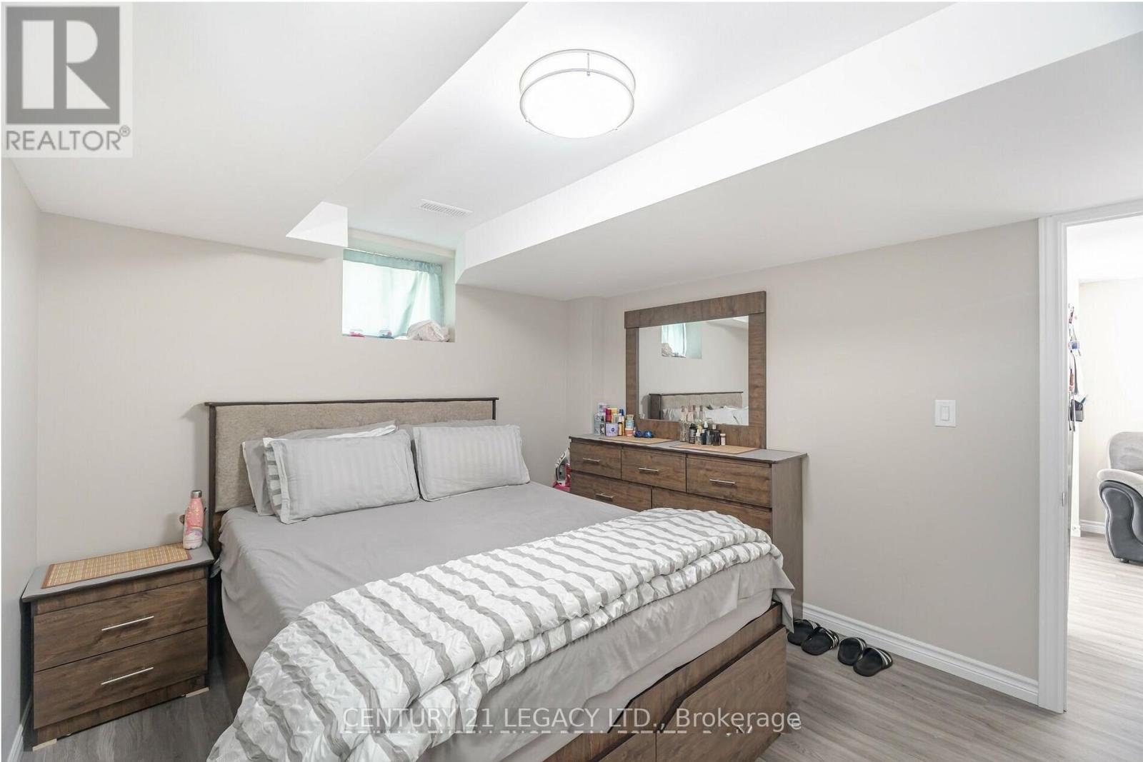 (Basement) - 12 Cobblestone Court, Brampton, Ontario  L6R 2S1 - Photo 7 - W12476392