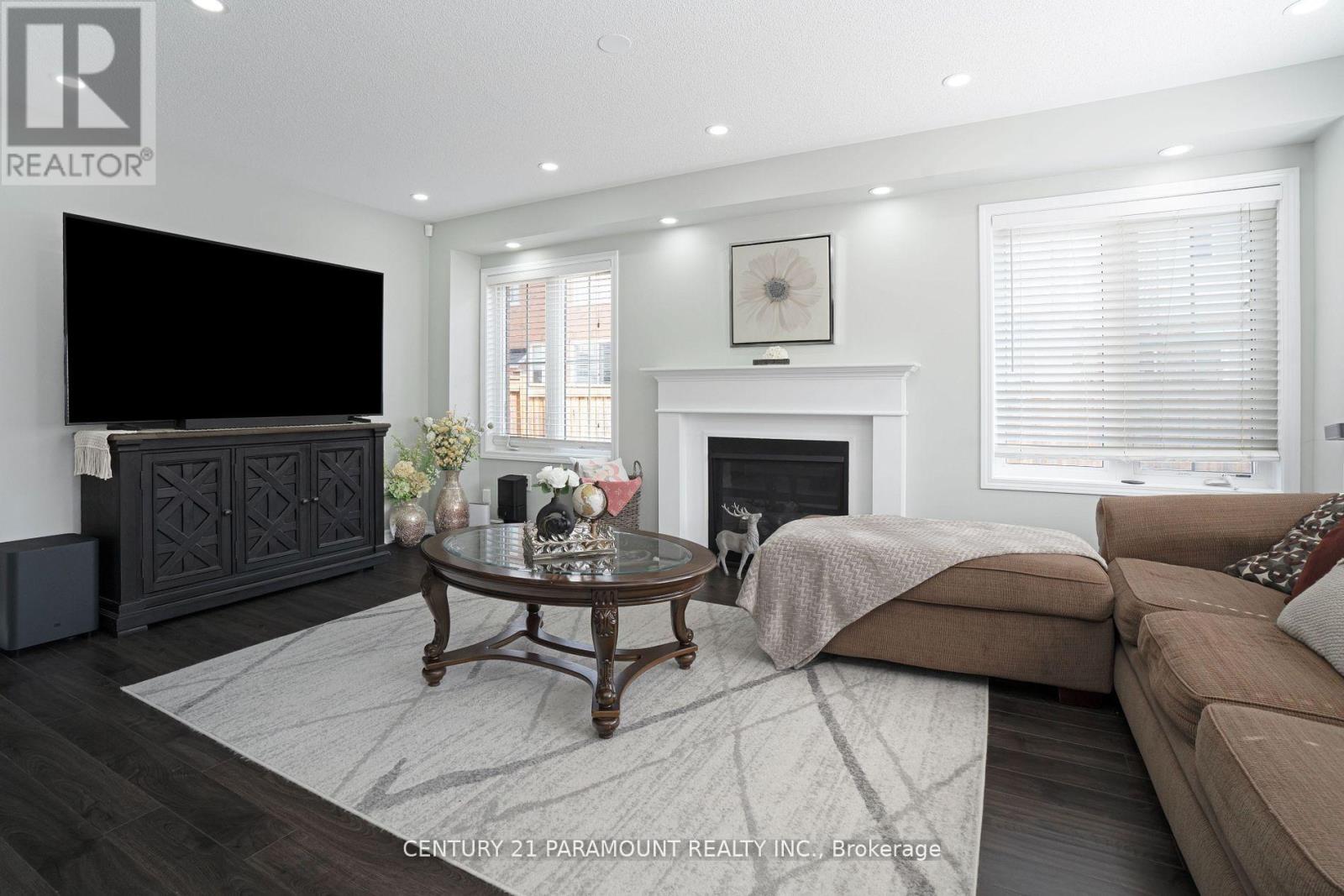 39 Fenchurch Drive, Brampton, Ontario  L7A 4G1 - Photo 16 - W12476405