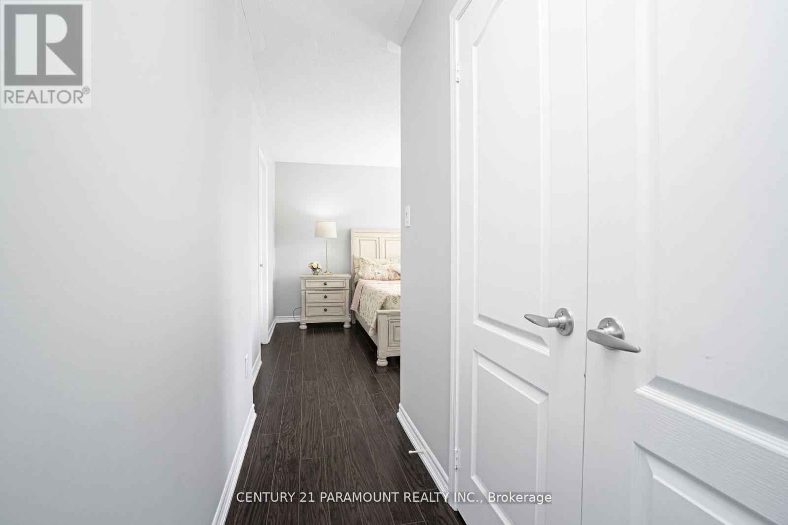 39 Fenchurch Drive, Brampton, Ontario  L7A 4G1 - Photo 27 - W12476405