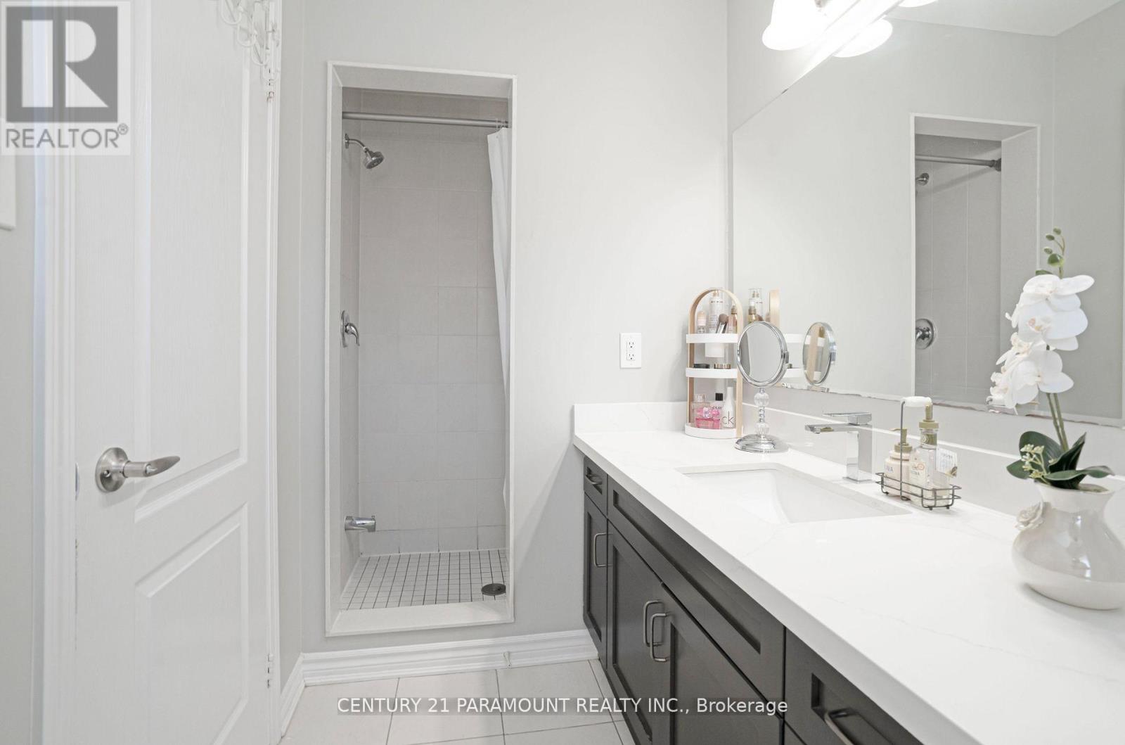 39 Fenchurch Drive, Brampton, Ontario  L7A 4G1 - Photo 30 - W12476405